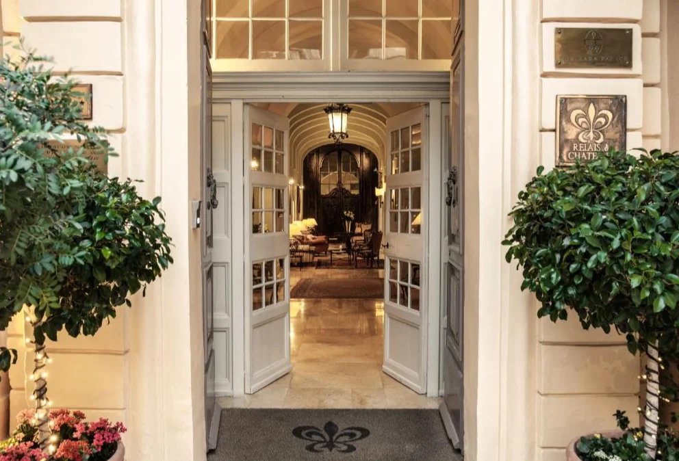 ara Palace Hotel | ingang